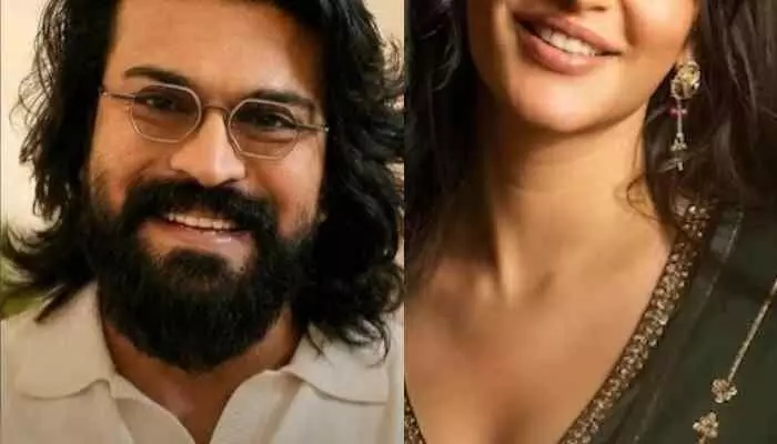 పెద్ది నుంచి సంయుక్త ఔట్? ఆ హీరోయిన్ తోనే ఐటెం సాంగ్ ! పెద్ది నుంచి సంయుక్త ఔట్? ఆ హీరోయిన్ తోనే ఐటెం సాంగ్ !