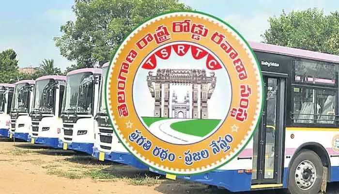 RTC Strike: డ్రైవర్ ఆత్మహత్యాయ్నంపై జేఏసీ సీరియస్.. 29 వరకు కార్యాచరణ ప్రకటన RTC Strike: డ్రైవర్ ఆత్మహత్యాయ్నంపై జేఏసీ సీరియస్.. 29 వరకు కార్యాచరణ ప్రకటన