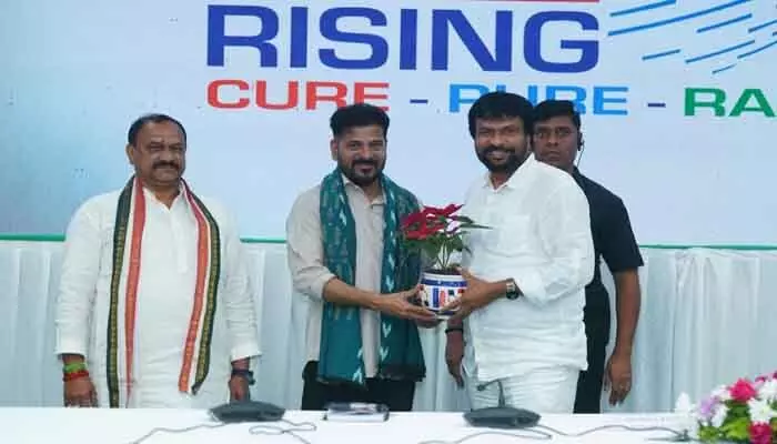 ఆర్యవైశ్యులకు గుడ్ న్యూస్.. వాసవి మాత జయంతి కి అధికారిక గుర్తింపు ఆర్యవైశ్యులకు గుడ్ న్యూస్.. వాసవి మాత జయంతి కి అధికారిక గుర్తింపు