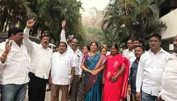 అధికారికంగా వాసవీ అమ్మవారి జయంతి : ఉత్తర్వులు జారీ చేసిన రేవంత్ రెడ్డి ప్రభుత్వం అధికారికంగా వాసవీ అమ్మవారి జయంతి : ఉత్తర్వులు జారీ చేసిన రేవంత్ రెడ్డి ప్రభుత్వం