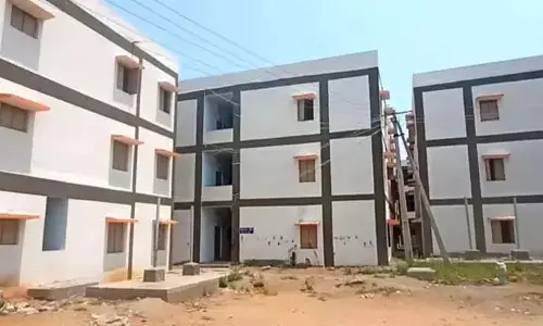 లిస్టులో పేరు కోసం లక్షల డీల్? తాండూరులో డబుల్ ఇళ్ల కేటాయింపు వివాదం