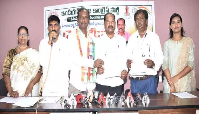 రైతులకు గిట్టుబాటు ధర కాదు.. రెండింతలు లాభం వచ్చేలా ధర నిర్ణయించాలి రైతులకు గిట్టుబాటు ధర కాదు.. రెండింతలు లాభం వచ్చేలా ధర నిర్ణయించాలి