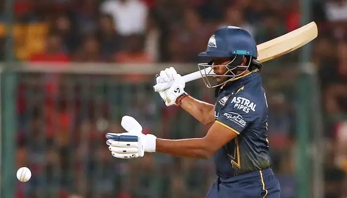 IPL 2026: సెంచరీతో చెలరేగిన సాయి.. బెంగళూరు ముందు భారీ లక్ష్యం IPL 2026: సెంచరీతో చెలరేగిన సాయి.. బెంగళూరు ముందు భారీ లక్ష్యం