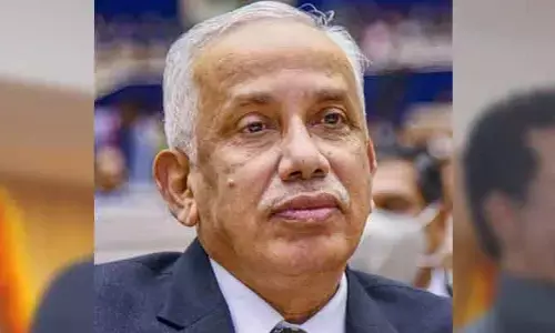గవర్నర్ జస్టిస్ అబ్దుల్ నజీర్‌కు అస్వస్థత.. హుటాహుటిన ఆస్పత్రికి తరలింపు
