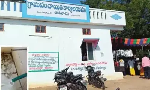 తలాపున మానేరు.. కానీ అక్కడ మంచినీటికి తిప్పలు.. అధికారుల నిర్లక్ష్యంపై ప్రజల ఆగ్రహం