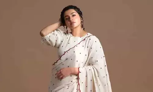 ప్రేక్షకులకు చెత్తను చూపించకండి.. తప్పుడు సినిమాలపై పార్వతి ఘాటు విమర్శలు