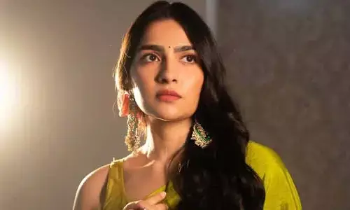 స్టార్ హీరోల ఇమేజ్ కంటే వారి పనితీరే ముఖ్యం.. స్టార్స్ ప్రవర్తనపై రుక్మిని వసంత్ కామెంట్స్