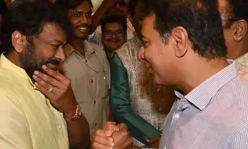 కేటీఆర్ తో మెగాస్టార్‌ చిరంజీవి...ఫోటోలు వైర‌ల్‌