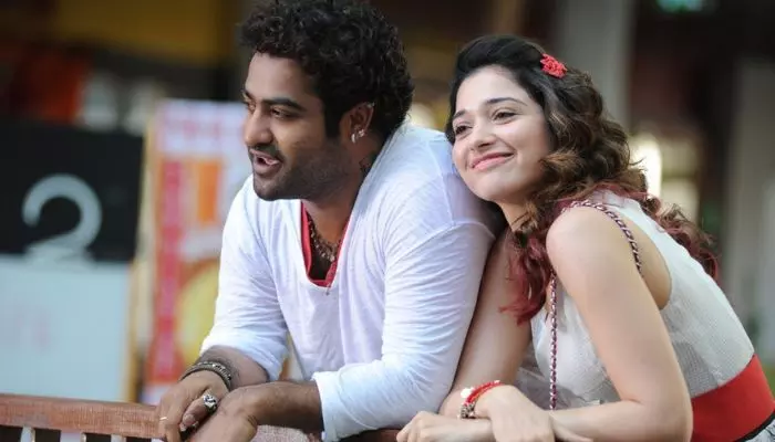 తారక్ పుట్టినరోజున సూపర్ ట్రీట్.. రీ రిలీజ్కు రెడీ అవుతున్న ఆ క్రేజీ మూవీ తారక్ పుట్టినరోజున సూపర్ ట్రీట్.. రీ రిలీజ్కు రెడీ అవుతున్న ఆ క్రేజీ మూవీ