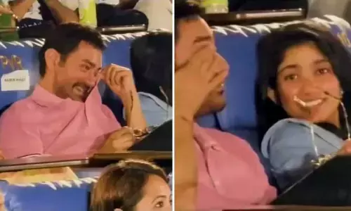 కొడుకు కోసం కన్నీళ్లు పెట్టుకున్న అమీర్ ఖాన్