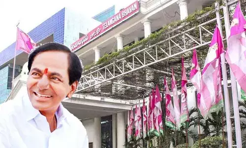 గులాబీ దళం జైత్రయాత్రకు 25 ఏళ్లు.. ముఖ్య నేతలతో కేసీఆర్ కీలక భేటీ