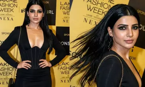 హాట్ అండ్ స్టైలిష్ లుక్‌లో సమంత గ్లామర్ షో