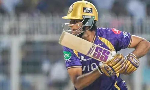 KKR యంగ్ బ్యాటర్ రఘువంశీకి షాక్.. భారీ జరిమానా విధించిన బీసీసీఐ