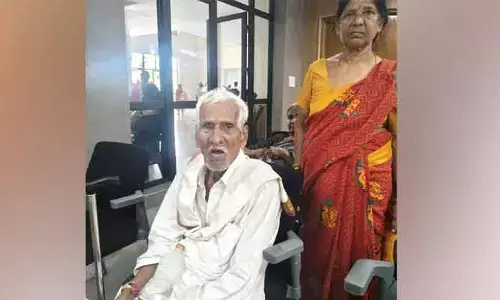 వృద్ధ తండ్రికి.. కూతురు టోకరా
