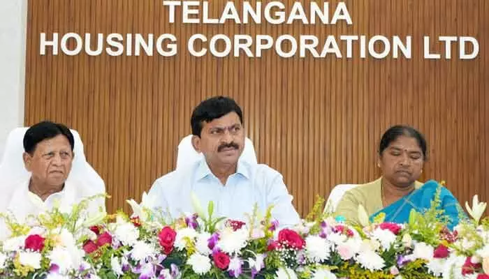 ఇందిరమ్మ ఇండ్ల స్కీమ్.. మంత్రి పొంగులేటి మరో తీపి కబురు ఇందిరమ్మ ఇండ్ల స్కీమ్.. మంత్రి పొంగులేటి మరో తీపి కబురు