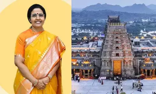 యాదాద్రిలో నారా భువనేశ్వరి ప్రత్యేక పూజలు
