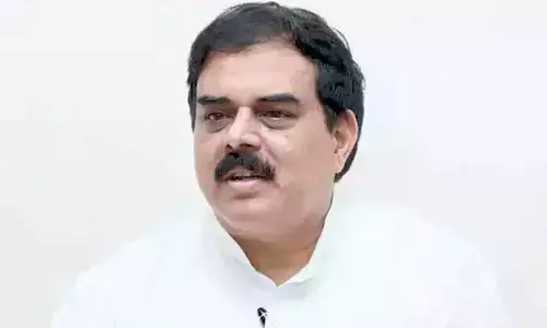 ఇంధన అక్రమాలపై ఉక్కుపాదం.. పక్కదోవ పట్టిస్తే కఠిన చర్యలే : మంత్రి నాదెండ్ల