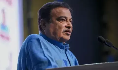 Nitin Gadkari: డీజిల్, పెట్రోల్‌ ఇంజిన్లకు భవిష్యత్తు లేదు: నితిన్ గడ్కరి