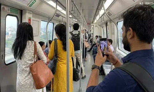 ‘మెట్రో చిక్స్’ పేరుతో మహిళల రహస్య వీడియోలు.. యువకుడిపై హైకోర్టు ఆగ్రహం