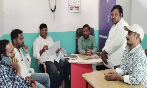 తొల‌గించిన జాబ్ కార్డుల‌పై విజిలెన్స్ అధికారుల విచార‌ణ