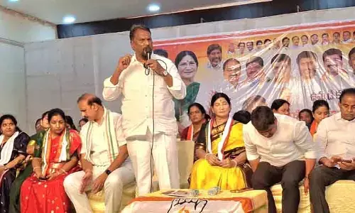మ‌హిళ‌లు అన్ని రంగాల్లో ముందుండాలి : మంత్రి అడ్లూరి ల‌క్ష్మ‌ణ్ కుమార్