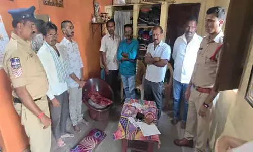 పేకాట స్థావ‌రం పై పోలీసుల దాడి.. ఆరుగురు అరెస్ట్