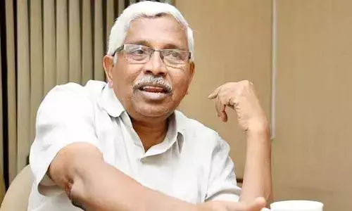 కేసీఆర్ అందుకే బయటకు వస్తున్నడు: ప్రొఫెసర్ కోదండరాం సంచలన వ్యాఖ్యలు
