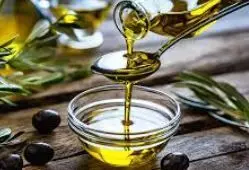 Edible Oil: వంట నూనె ధరలకు రెక్కలు Edible Oil: వంట నూనె ధరలకు రెక్కలు