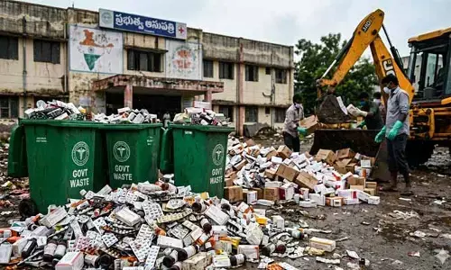 గత బీఆర్ఎస్ సర్కార్ నిర్లక్ష్యం.. రూ. 88 కోట్ల మందులు చెత్తపాలు!