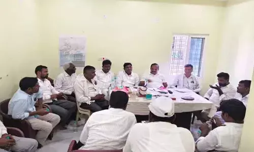 ఉన్న‌త హోదాలో ఉన్నార‌ని ఏది ప‌డితే అది మాట్లాడొద్దు : మాజీ ఎమ్మెల్యే భూపాల్ రెడ్డి