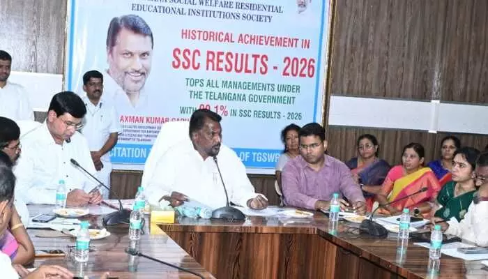 ఎస్సెస్సీ ఫలితాల్లో విజయ దుందుభి మోగించిన గురుకులాలు ఎస్సెస్సీ ఫలితాల్లో విజయ దుందుభి మోగించిన గురుకులాలు