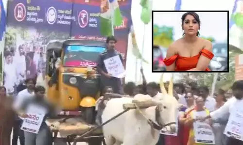 మీకందరికీ అదే గతి పడుతుంది.. వైసీపీ నేతపై యాంకర్ రష్మి ఫైర్