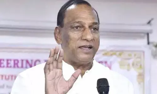 సినిమాల్లోకి రాబోతున్న మల్లారెడ్డి.. తన  బయోపిక్ తానే నిర్మిస్తానంటూ సంచలన ప్రకటన