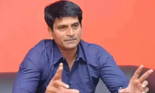 ఇప్పుడు సినిమాలు తీసేవాళ్లు ఒళ్ళు బలిసి చేస్తున్నారు.. దుమారం రేపుతున్న రవిబాబు కామెంట్స్