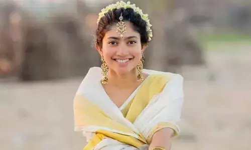 సాయి పల్లవికి బంపర్ ఆఫర్.. బాలీవుడ్ స్టార్ హీరోతో నటించే చాన్స్ కొట్టేసిన నేచురల్ బ్యూటీ!