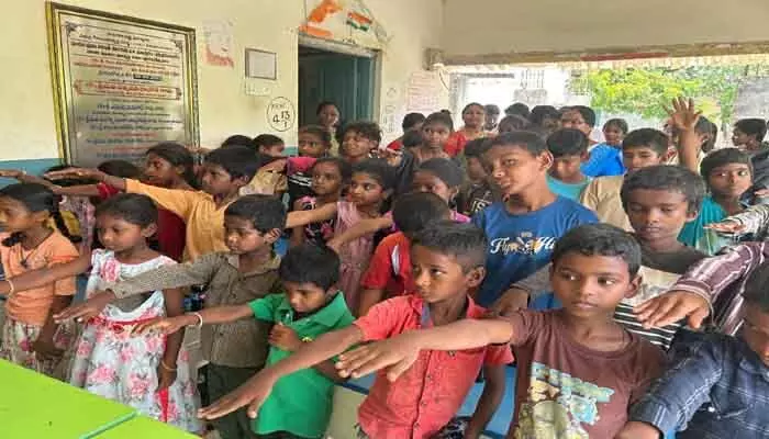 ఏటూరు నాగారం గ్రామాన్ని బాల్య వివాహ రహిత గ్రామంగా తీర్చిదిద్దడం అందరి బాధ్యత ఏటూరు నాగారం గ్రామాన్ని బాల్య వివాహ రహిత గ్రామంగా తీర్చిదిద్దడం అందరి బాధ్యత