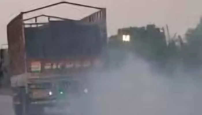 ఇదేం పొగరా బాబు.. ఇదేం పొగరా బాబు..