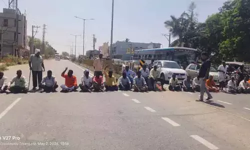 తేమ శాతం పేరిట మిల్లర్ల దోపిడీ