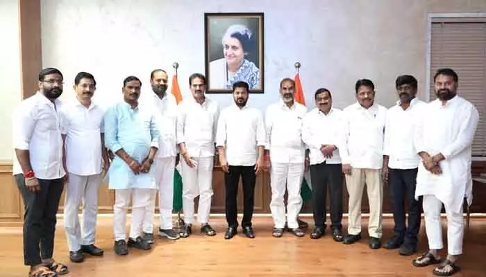 ప్రభుత్వానికి కళ్లు, చెవులు విప్ లే : సీఎం రేవంత్ రెడ్డి ప్రభుత్వానికి కళ్లు, చెవులు విప్ లే : సీఎం రేవంత్ రెడ్డి