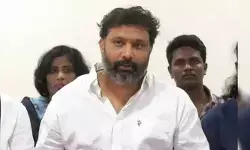 సుగాలి ప్రీతి తల్లి పార్వతమ్మ వైసీపీ ట్రాప్‌లో పడ్డారు: కిరణ్ రాయల్