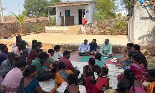 అమ్రాబాద్ టైగ‌ర్ రిజ‌ర్వ్ కోసం ఆదివాసీల త‌రలింపును మానుకోవాలి