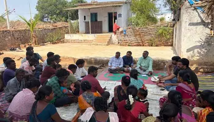 అమ్రాబాద్ టైగర్ రిజర్వ్ కోసం ఆదివాసీల తరలింపును మానుకోవాలి అమ్రాబాద్ టైగర్ రిజర్వ్ కోసం ఆదివాసీల తరలింపును మానుకోవాలి