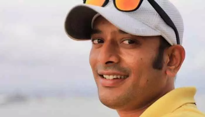 చైనాలో అన్వేష్ ప్రత్యక్షం..శత్రు దేశం కాదంటూ సంచలనం ! చైనాలో అన్వేష్ ప్రత్యక్షం..శత్రు దేశం కాదంటూ సంచలనం !