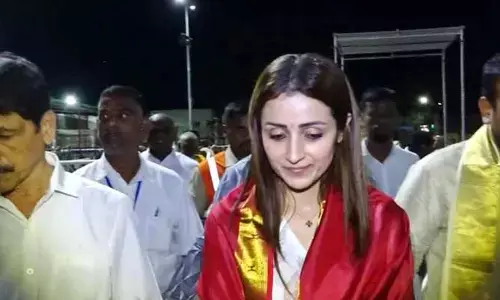 విజయ్ విజయం కోసం.. తిరుమల శ్రీవారిని మొక్కుకున్న త్రిష