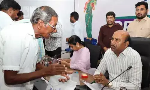 ప్రజావాణికి వచ్చే సమస్యలకు సత్వరమే పరిష్కారం చూపాలి: అడిషనల్ కలెక్టర్