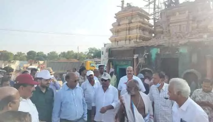 కొడంగల్కు ‘తిరుమల’ వైభవం.. రూ.110 కోట్లతో కృష్ణశిల క్షేత్రం కొడంగల్కు ‘తిరుమల’ వైభవం.. రూ.110 కోట్లతో కృష్ణశిల క్షేత్రం