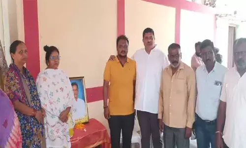 లింగంపల్లి శేఖర్  మృతి బాధాకరం