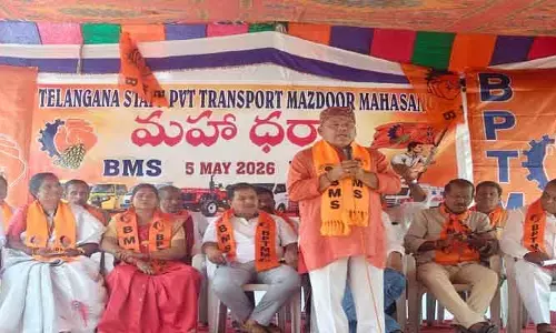 ఆటో, ప్రైవేట్ ర‌వాణా కార్మికుల స‌మ‌స్య‌లు ప‌రిష్క‌రించాలి