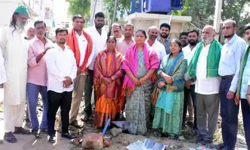 రూ.3 కోట్లతో ఉబ్బ చెరువు వద్ద డ్రైనేజీ ప్రత్యేక పైప్ లైన్..
