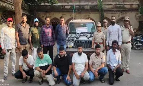 వ‌న్య‌ప్రాణుల వేట‌గాళ్లు అరెస్ట్